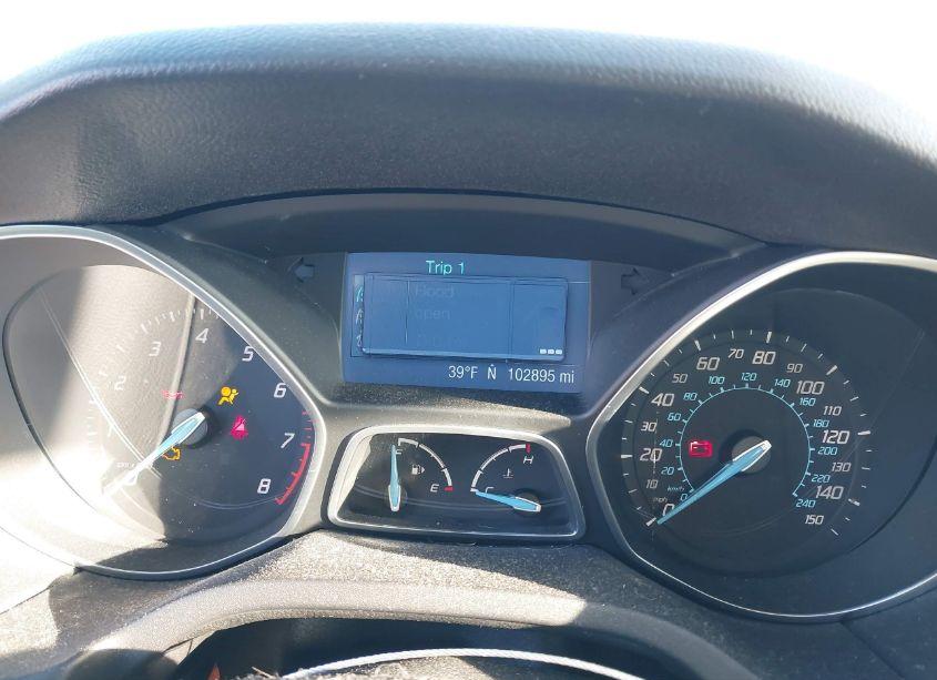 Photo 7 of 2012 Ford Focus SE (VIN 1FAHP3F26CL390524)