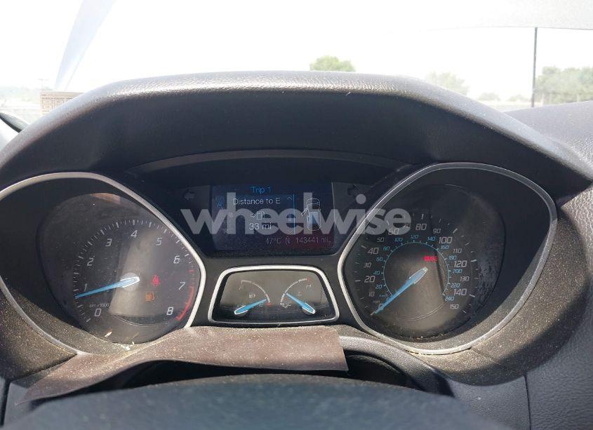 Photo 7 of 2012 Ford Focus SE (VIN 1FAHP3F26CL407046)