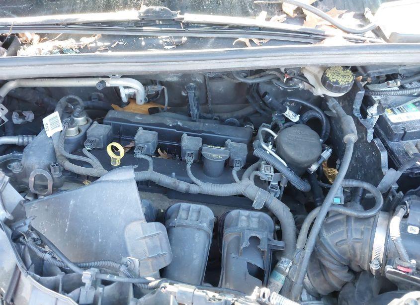 Photo 10 of 2012 Ford Focus SE (VIN 1FAHP3F26CL433081)