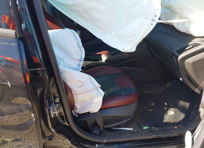 Photo 5 of 2012 Ford Focus SE (VIN 1FAHP3F26CL433081)