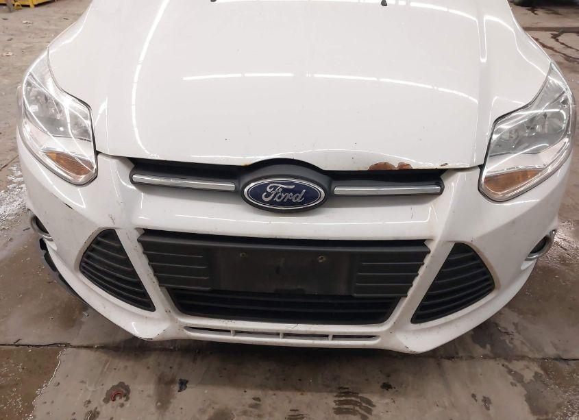 Photo 6 of 2012 Ford Focus SE (VIN 1FAHP3F26CL451709)