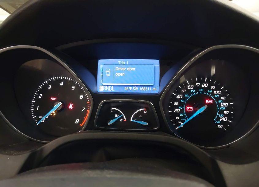 Photo 7 of 2012 Ford Focus SE (VIN 1FAHP3F26CL451709)