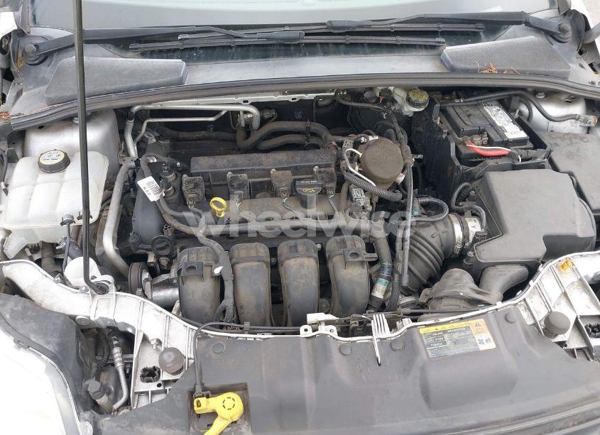 Photo 10 of 2012 Ford Focus SE (VIN 1FAHP3F27CL257447)