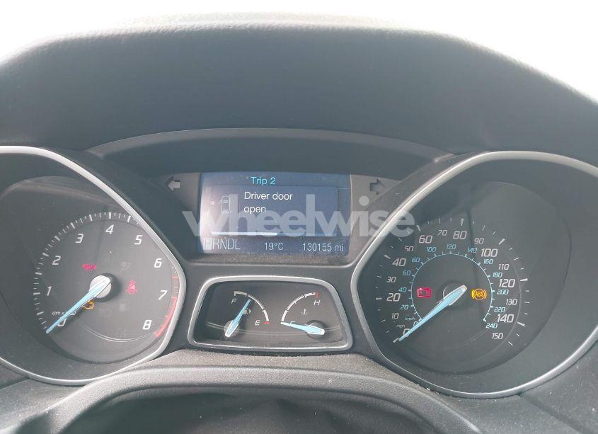 Photo 7 of 2012 Ford Focus SE (VIN 1FAHP3F27CL257447)