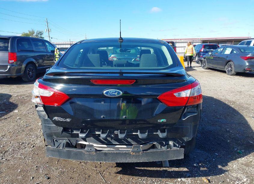 Photo 17 of 2012 Ford Focus SE (VIN 1FAHP3F27CL272966)