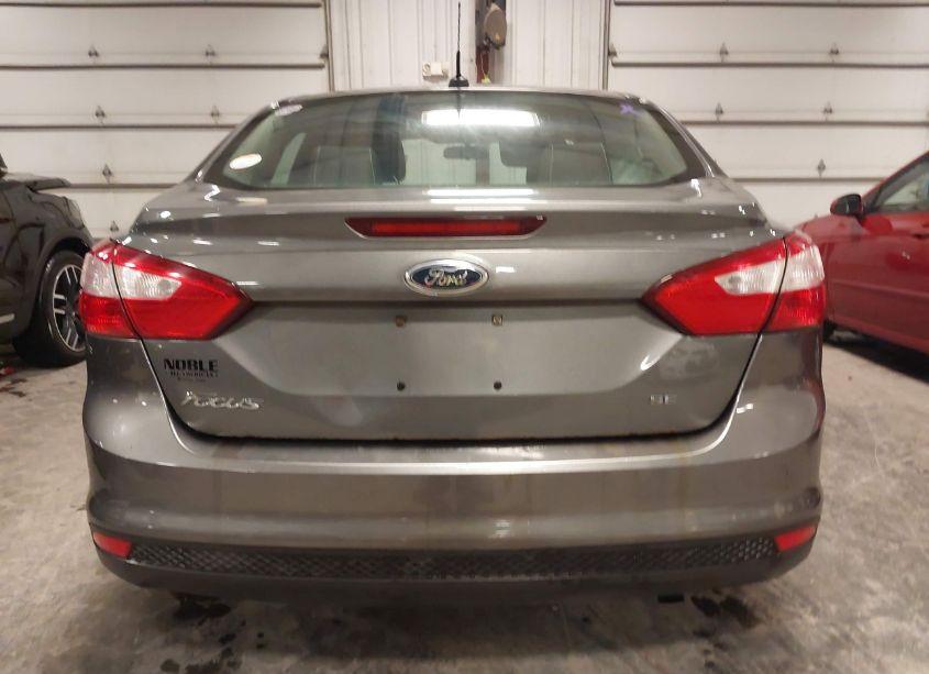 Photo 17 of 2012 Ford Focus SE (VIN 1FAHP3F27CL313077)