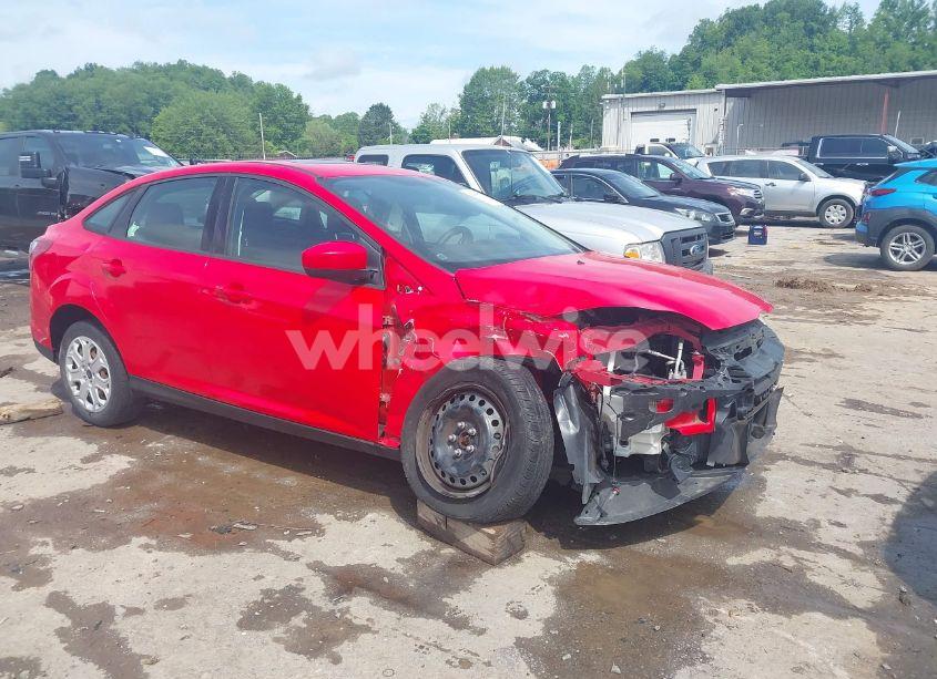 2012 Ford Focus SE (VIN 1FAHP3F27CL414653) main photo