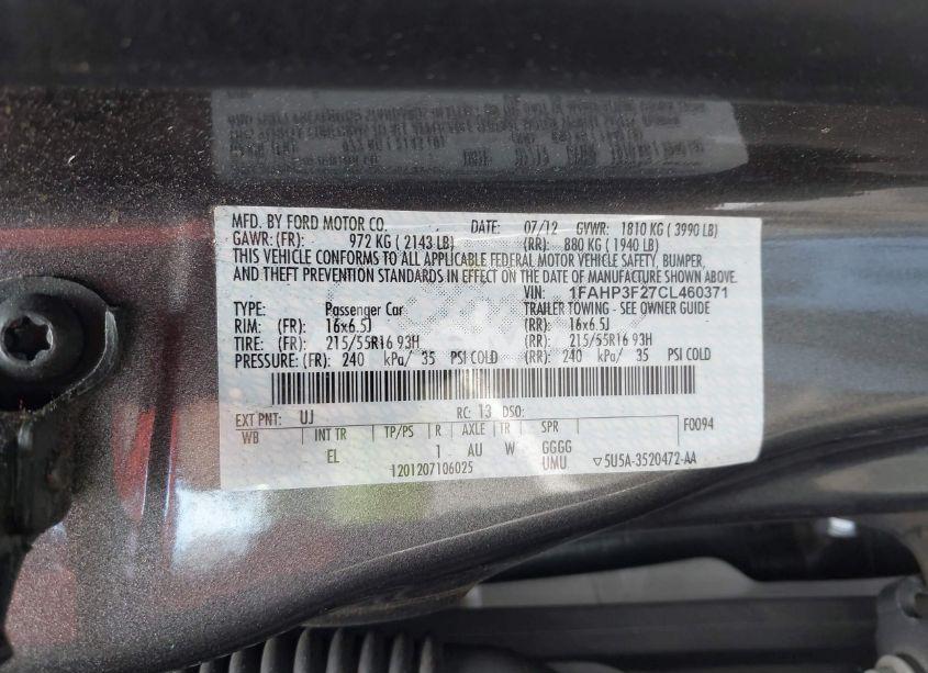 Photo 9 of 2012 Ford Focus SE (VIN 1FAHP3F27CL460371)