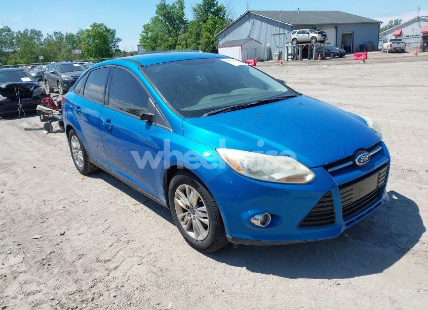 2012 Ford Focus SE (VIN 1FAHP3F28CL167157) main photo