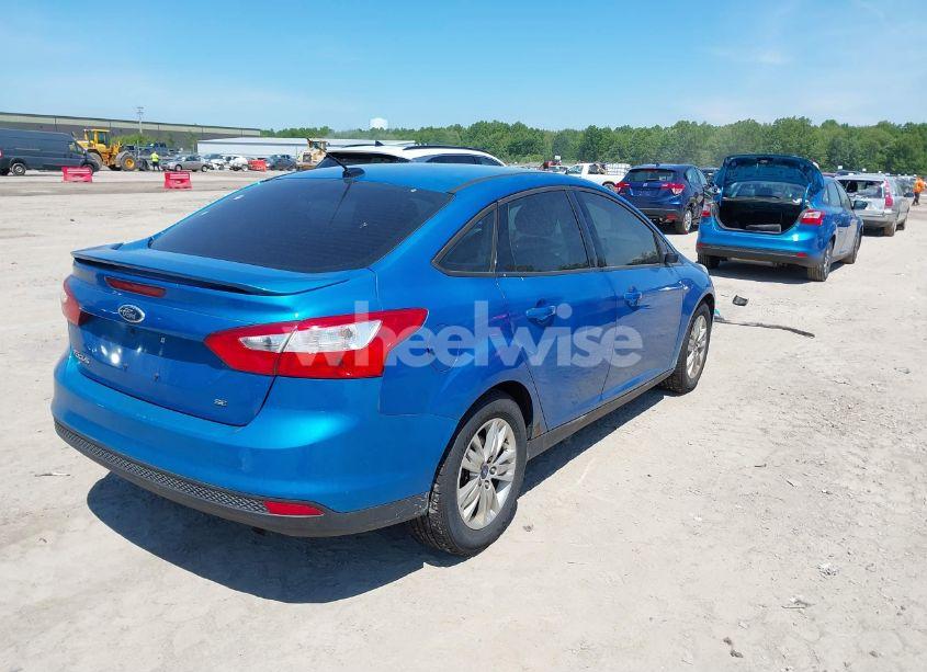 Photo 4 of 2012 Ford Focus SE (VIN 1FAHP3F28CL167157)