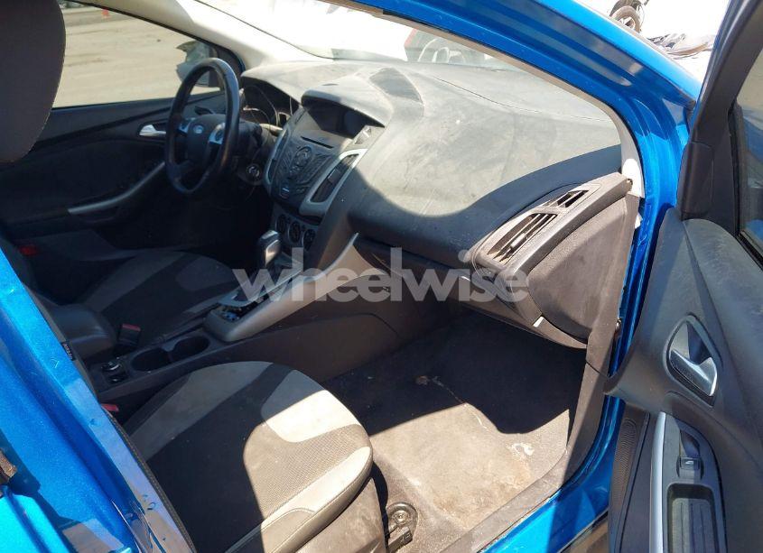 Photo 5 of 2012 Ford Focus SE (VIN 1FAHP3F28CL167157)