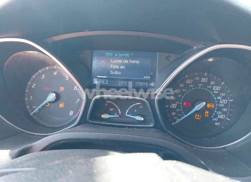 Photo 7 of 2012 Ford Focus SE (VIN 1FAHP3F28CL183374)
