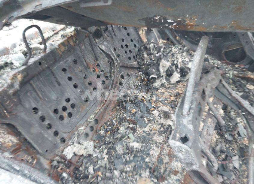 Photo 8 of 2012 Ford Focus SE (VIN 1FAHP3F28CL186369)