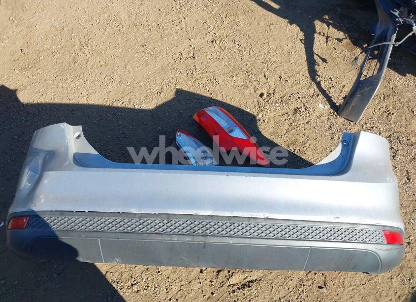 Photo 12 of 2012 Ford Focus SE (VIN 1FAHP3F28CL204613)