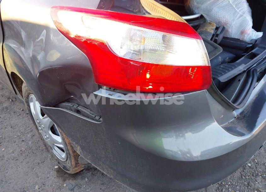 Photo 14 of 2012 Ford Focus SE (VIN 1FAHP3F28CL211304)