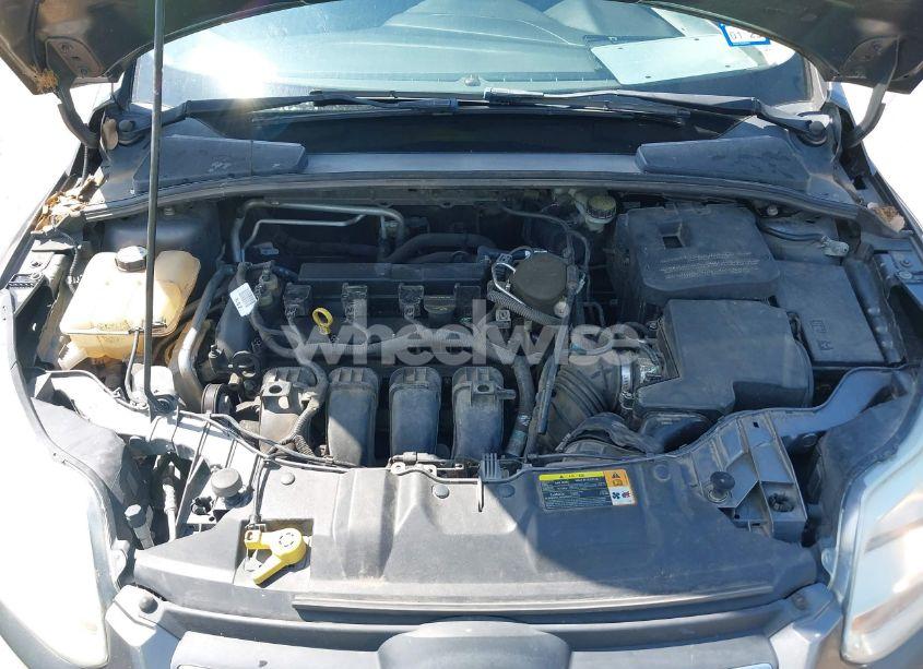 Photo 10 of 2012 Ford Focus SE (VIN 1FAHP3F28CL211898)
