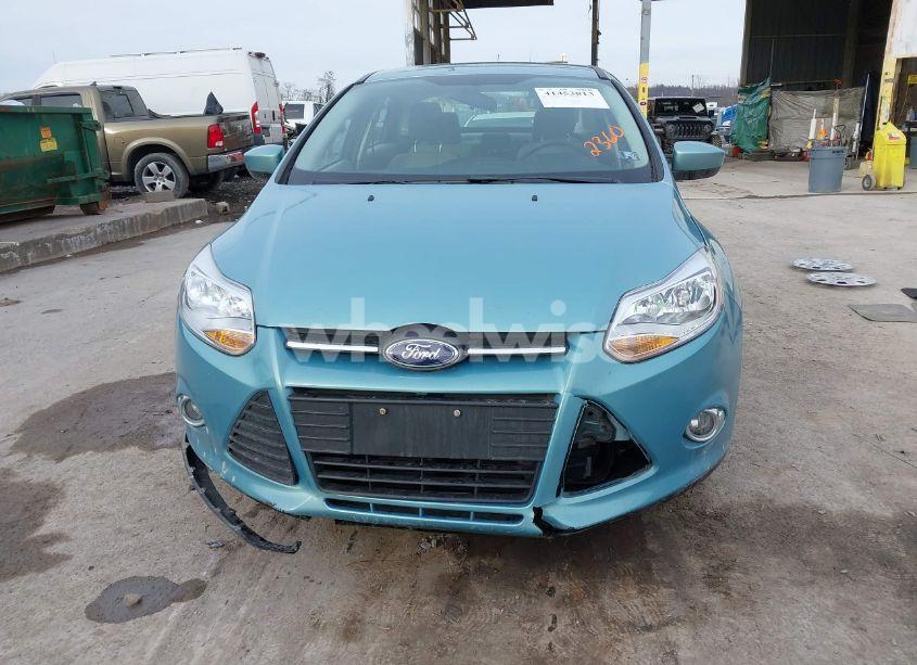 Photo 6 of 2012 Ford Focus SE (VIN 1FAHP3F28CL242360)