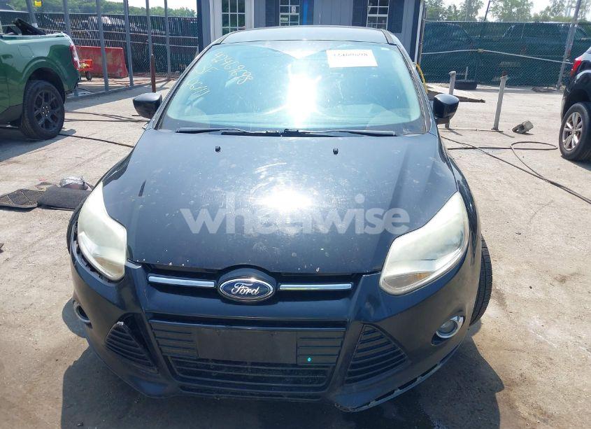 Photo 12 of 2012 Ford Focus SE (VIN 1FAHP3F28CL255965)