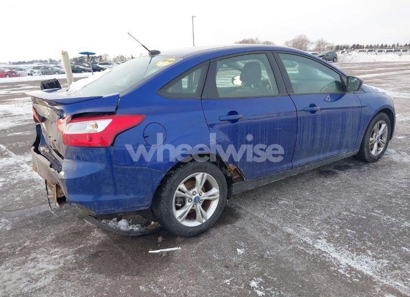 Photo 4 of 2012 Ford Focus SE (VIN 1FAHP3F28CL283846)