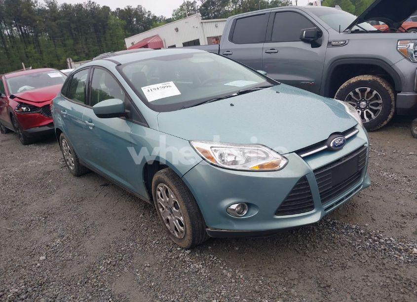 2012 Ford Focus SE (VIN 1FAHP3F28CL287654) main photo