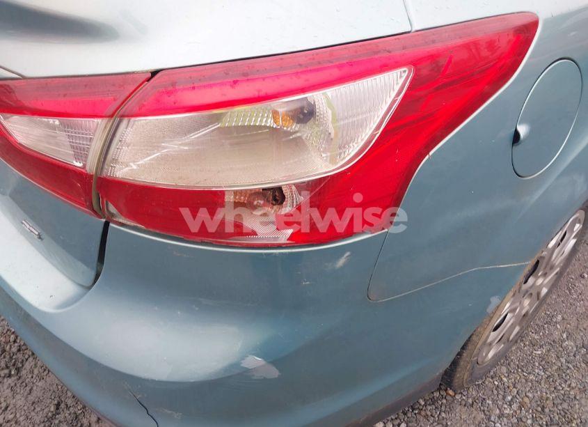 Photo 6 of 2012 Ford Focus SE (VIN 1FAHP3F28CL287654)