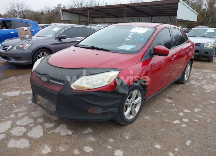 Photo 2 of 2012 Ford Focus SE (VIN 1FAHP3F28CL298248)