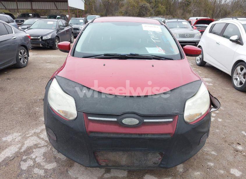 Photo 6 of 2012 Ford Focus SE (VIN 1FAHP3F28CL298248)