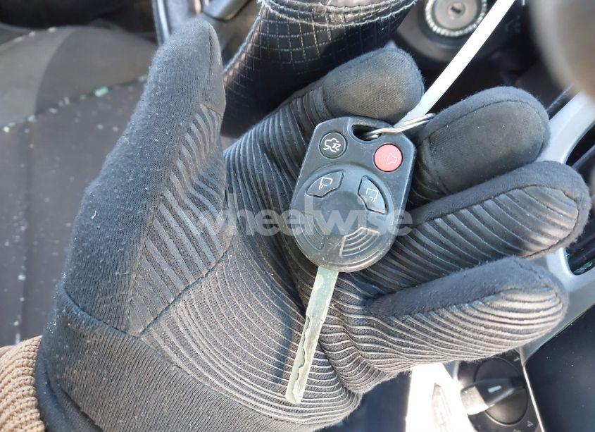 Photo 11 of 2012 Ford Focus SE (VIN 1FAHP3F28CL309376)