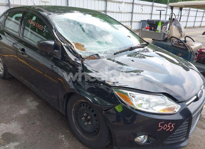 Photo 6 of 2012 Ford Focus SE (VIN 1FAHP3F28CL312066)