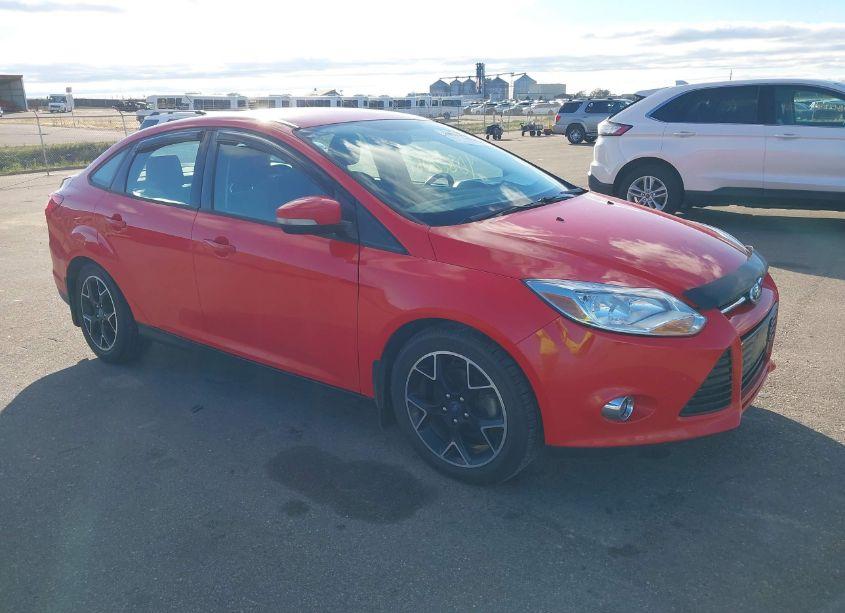2012 Ford Focus SE (VIN 1FAHP3F28CL324279) main photo
