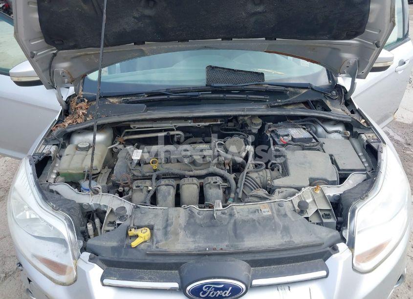 Photo 10 of 2012 Ford Focus SE (VIN 1FAHP3F28CL412572)