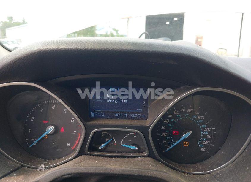 Photo 7 of 2012 Ford Focus SE (VIN 1FAHP3F28CL412572)