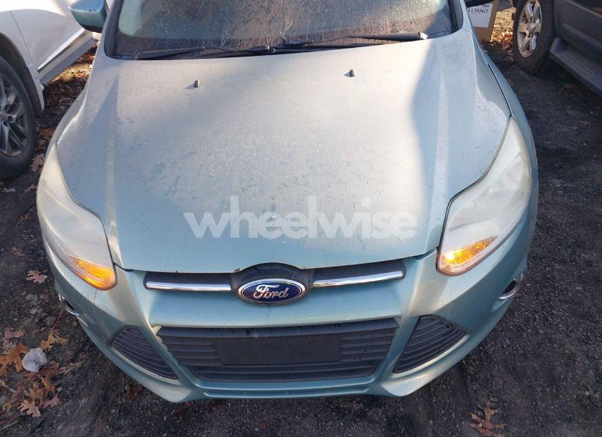 Photo 6 of 2012 Ford Focus SE (VIN 1FAHP3F28CL413155)