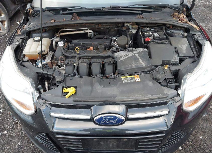 Photo 10 of 2012 Ford Focus SE (VIN 1FAHP3F28CL442378)