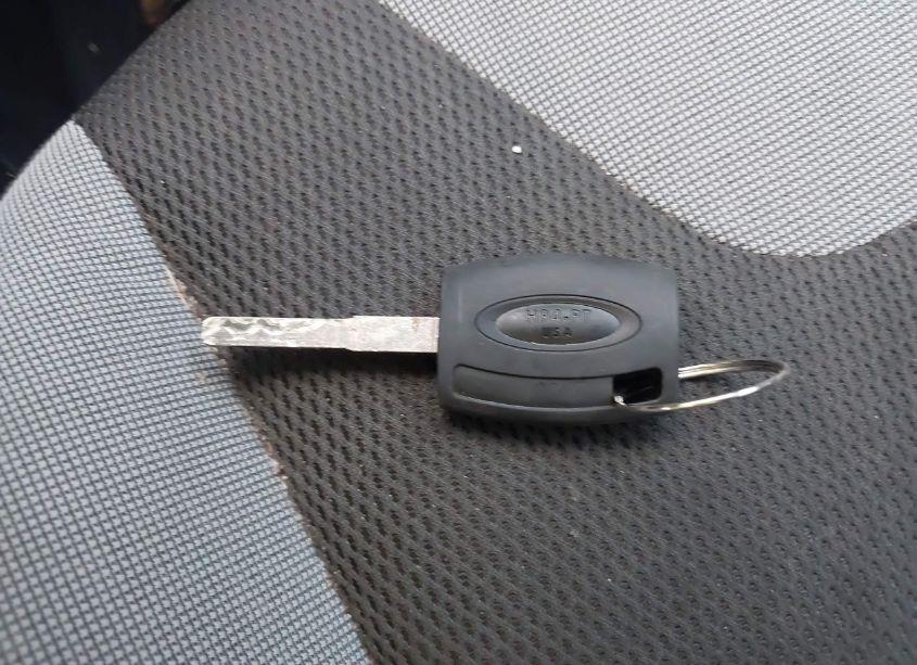 Photo 11 of 2012 Ford Focus SE (VIN 1FAHP3F28CL442378)