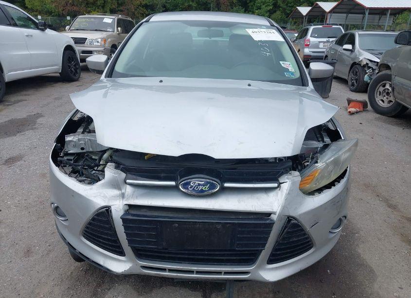 Photo 13 of 2012 Ford Focus SE (VIN 1FAHP3F28CL444714)