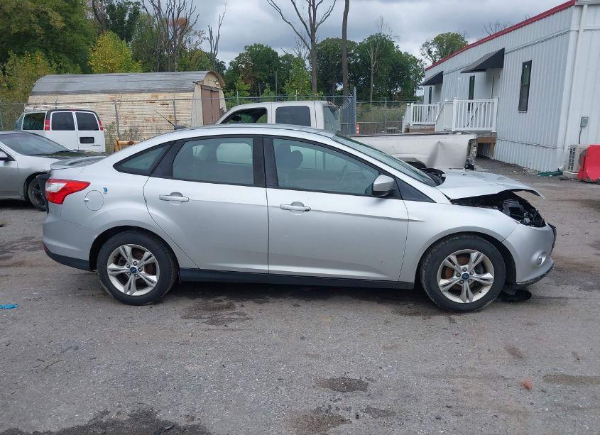 Photo 14 of 2012 Ford Focus SE (VIN 1FAHP3F28CL444714)