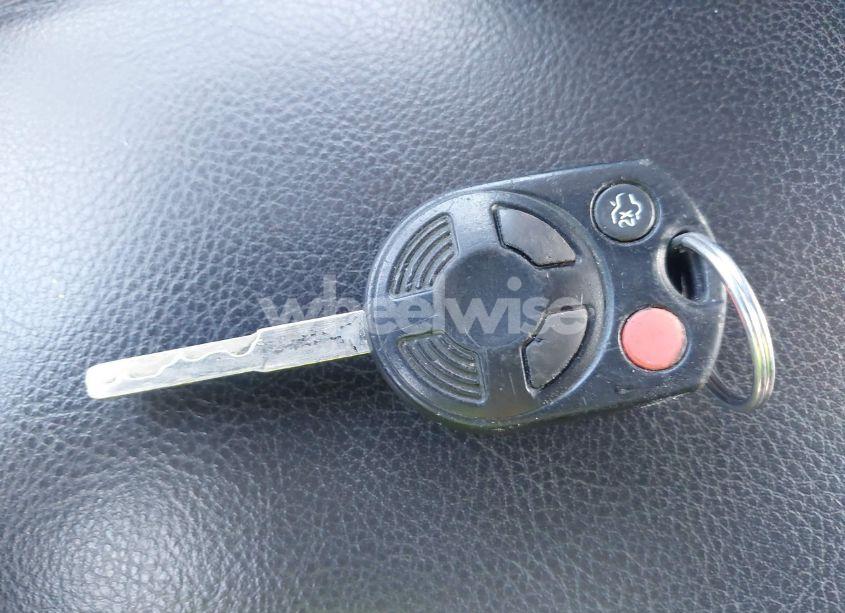 Photo 11 of 2012 Ford Focus SE (VIN 1FAHP3F28CL447922)