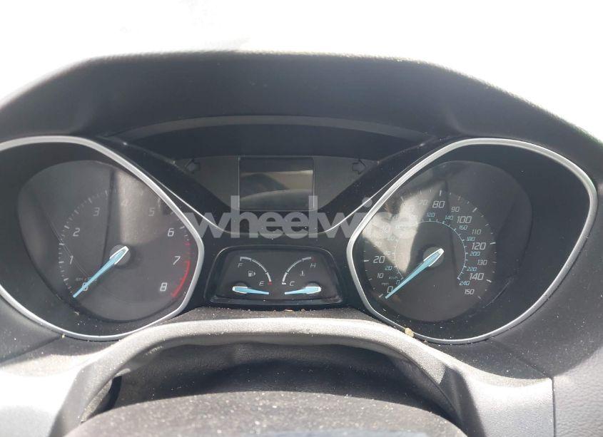 Photo 7 of 2012 Ford Focus SE (VIN 1FAHP3F28CL451694)