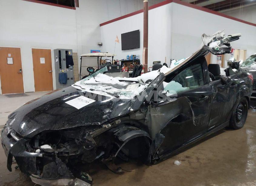 Photo 11 of 2012 Ford Focus SE (VIN 1FAHP3F28CL455101)