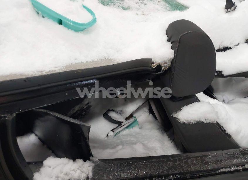 Photo 8 of 2012 Ford Focus SE (VIN 1FAHP3F28CL455101)