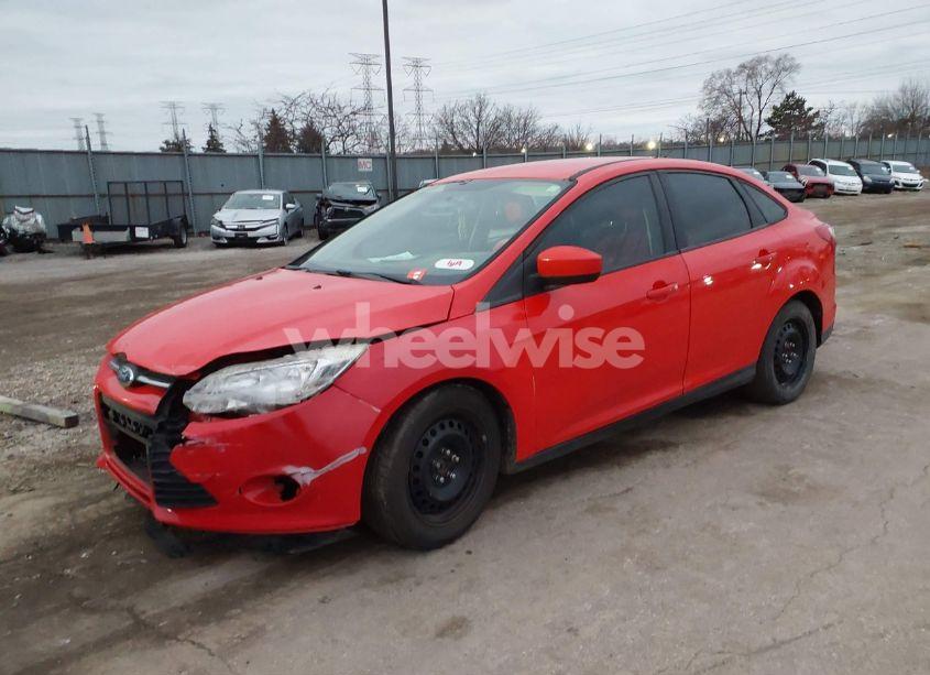 Photo 2 of 2012 Ford Focus SE (VIN 1FAHP3F29CL113544)