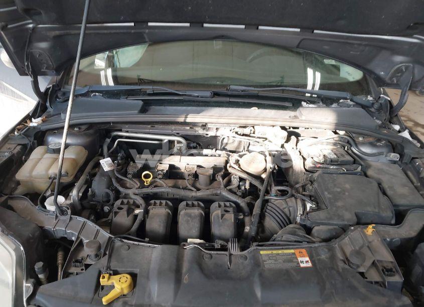 Photo 10 of 2012 Ford Focus SE (VIN 1FAHP3F29CL127055)