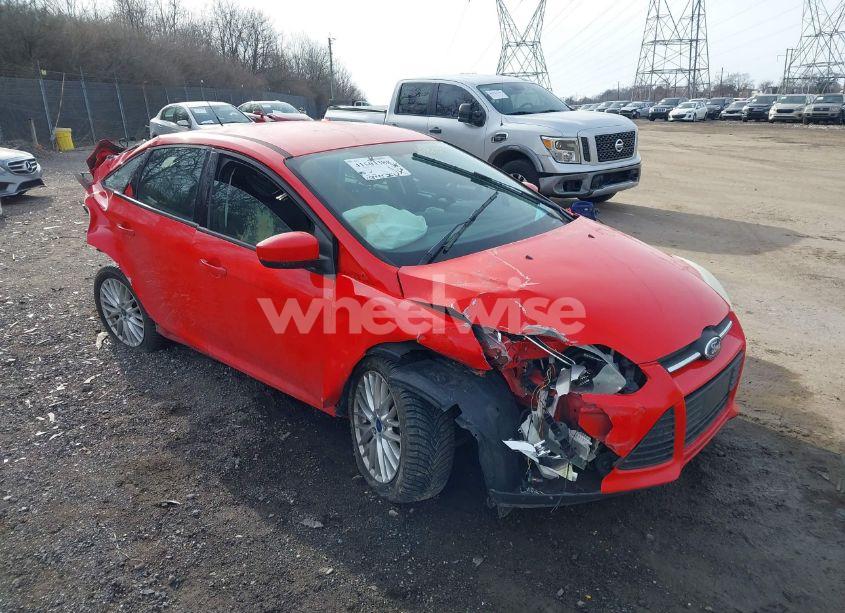Photo 14 of 2012 Ford Focus SE (VIN 1FAHP3F29CL128254)
