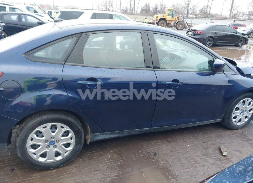 Photo 13 of 2012 Ford Focus SE (VIN 1FAHP3F29CL152649)
