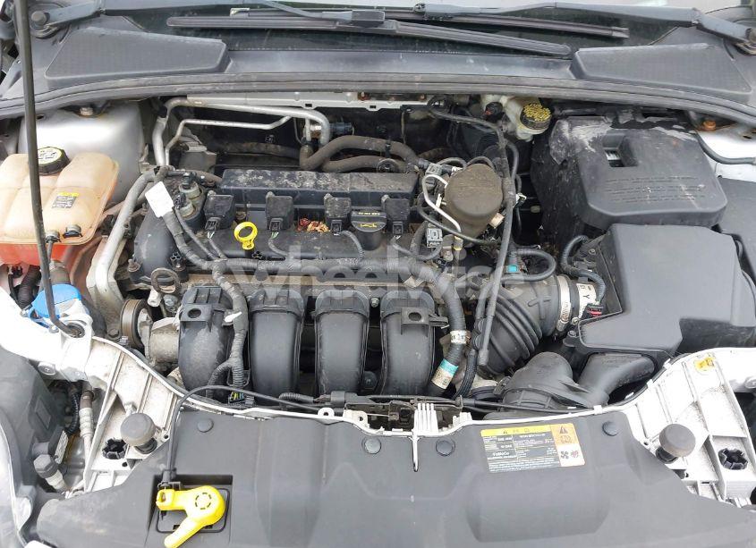 Photo 10 of 2012 Ford Focus SE (VIN 1FAHP3F29CL295519)