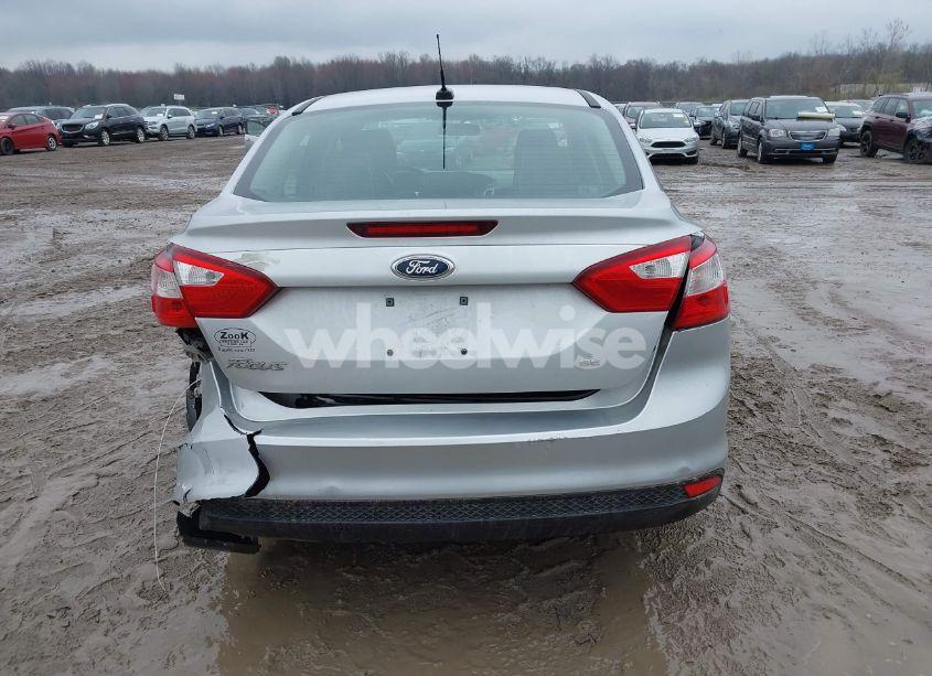 Photo 16 of 2012 Ford Focus SE (VIN 1FAHP3F29CL295519)