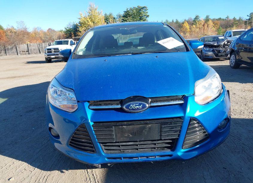 Photo 12 of 2012 Ford Focus SE (VIN 1FAHP3F29CL389383)