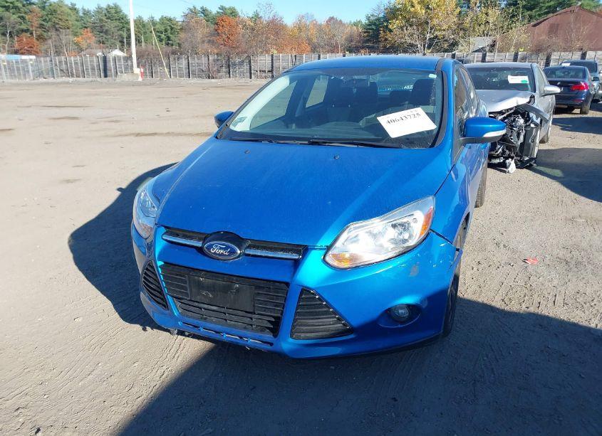 Photo 2 of 2012 Ford Focus SE (VIN 1FAHP3F29CL389383)