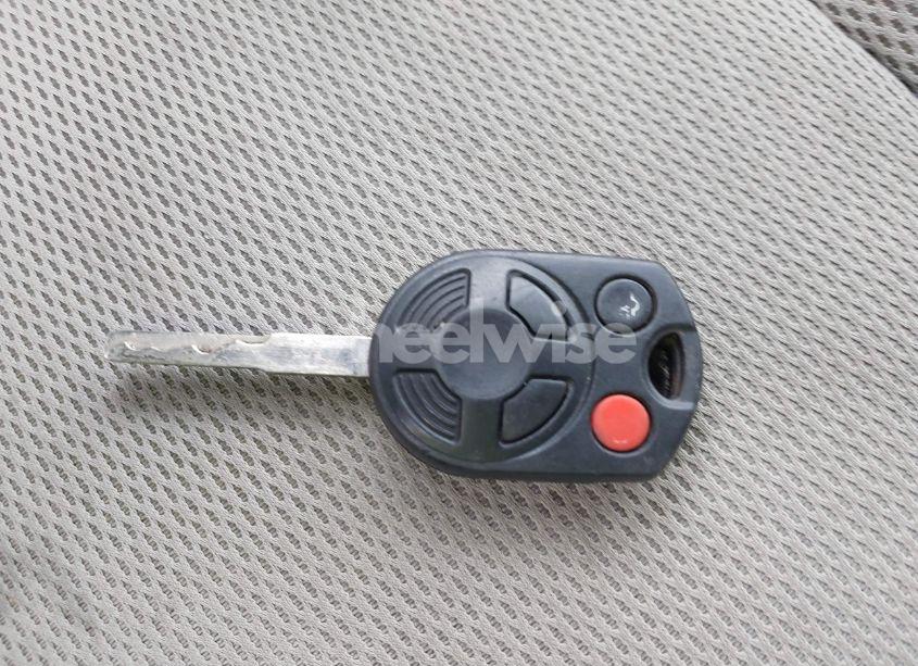 Photo 11 of 2012 Ford Focus SE (VIN 1FAHP3F29CL442731)